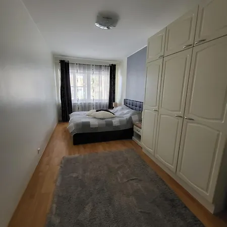 Long Korter Kuressaare